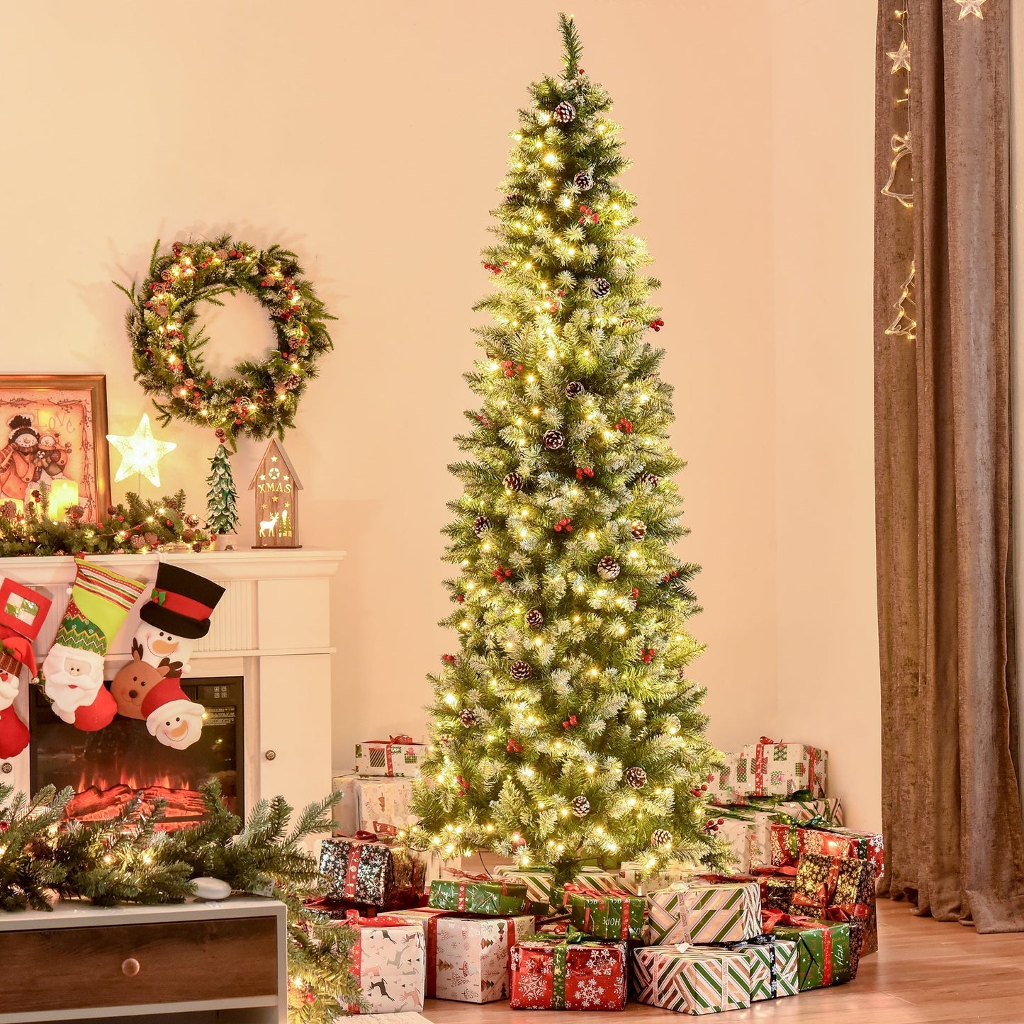 7.5 ft Realistic look Christmas Trees