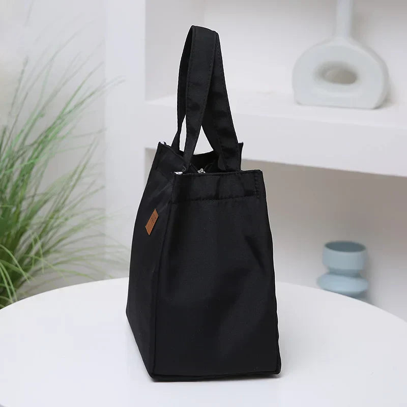 Large Capacity Simple and Practical Lunch Bag