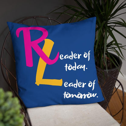 Reader Leader Basic Throw Pillow - MONLANE